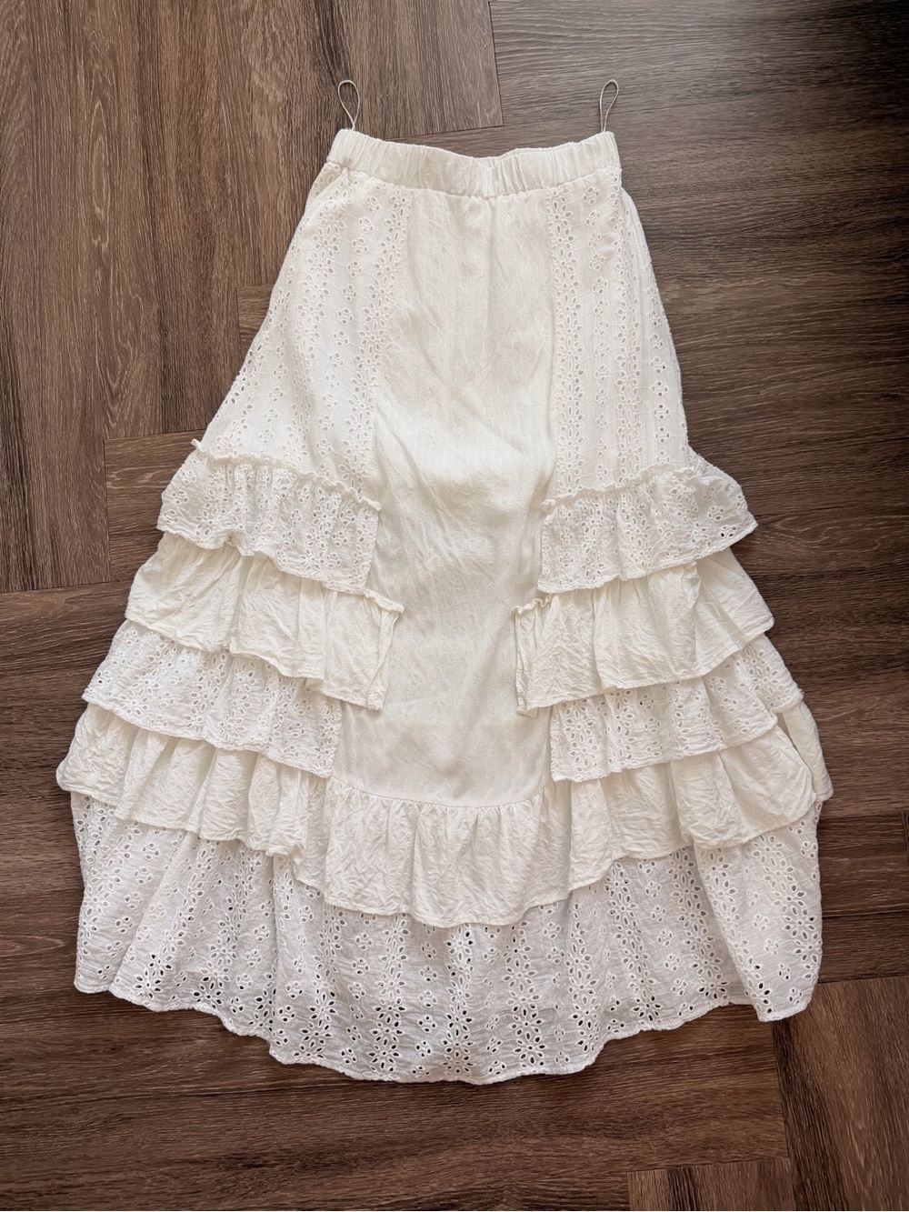 ILLA ILLA Cream Tiered Eyelet Midi Skirt